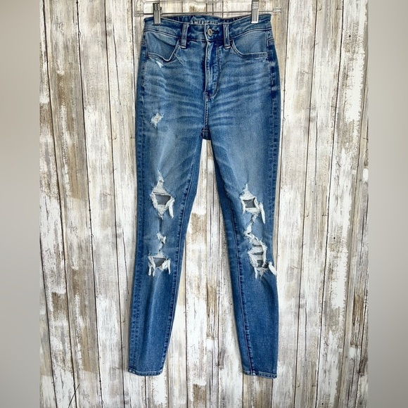 American Eagle Outfitters Denim - American Eagle The Dream Jean Super High Rise Jegging Distressed Women’s 0